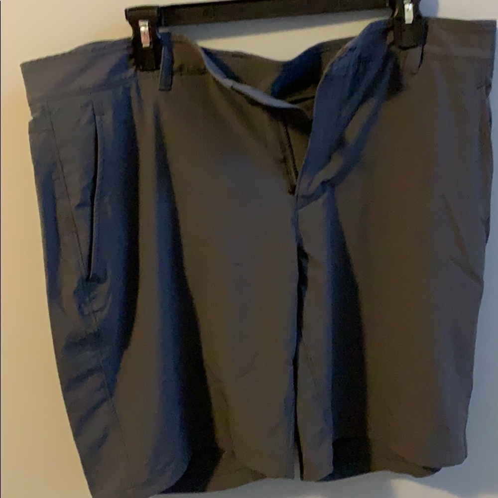 Under Armour shorts (2 pair for 1 price)